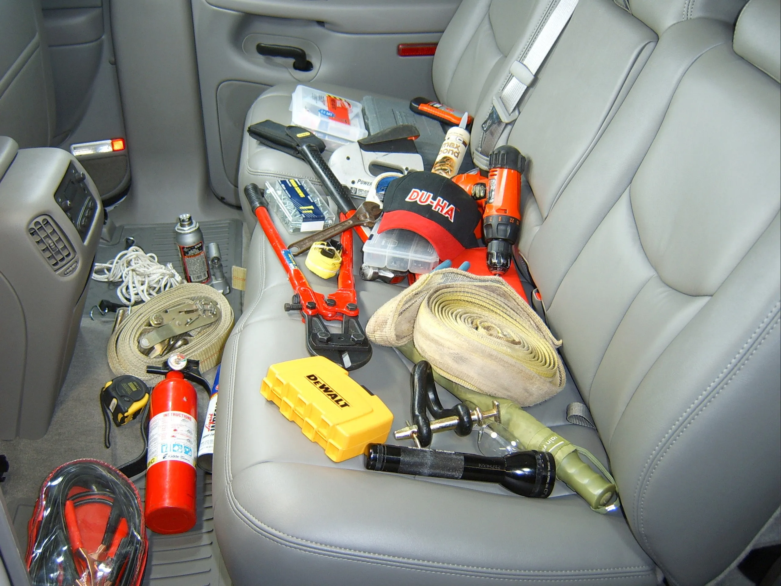 DU-HA 10013 DU-HA® Behind The Seat Storage; Incl. Gun Rack/Organizer; Black;