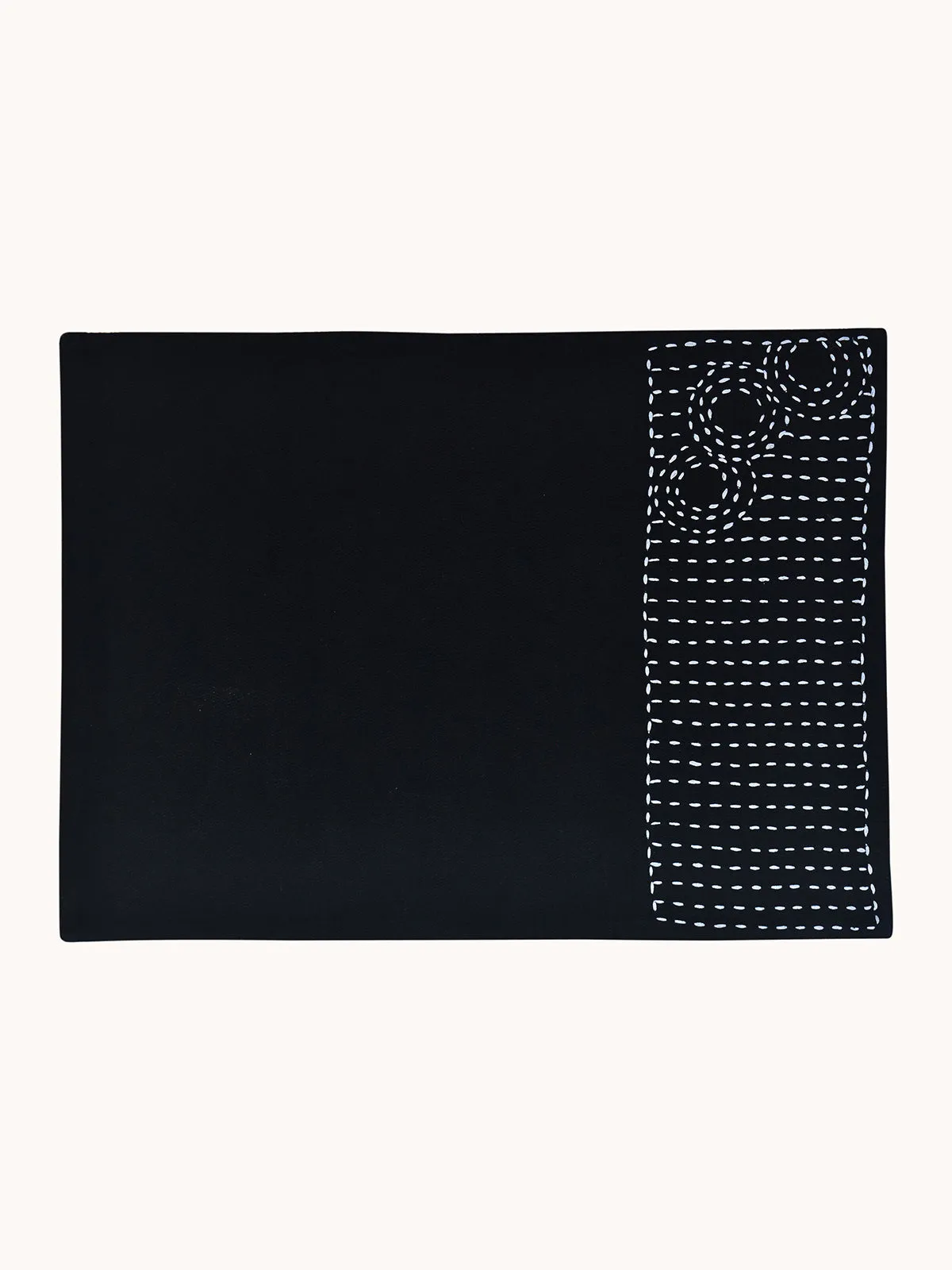 Friede Table Mats Set Of 6 Pcs Black