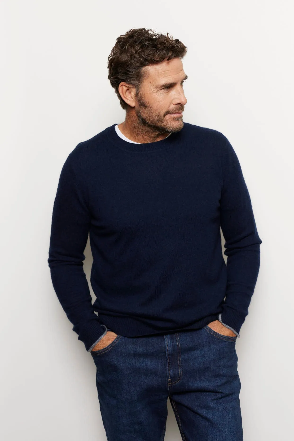 Jules Cashmere Sweater in Navy