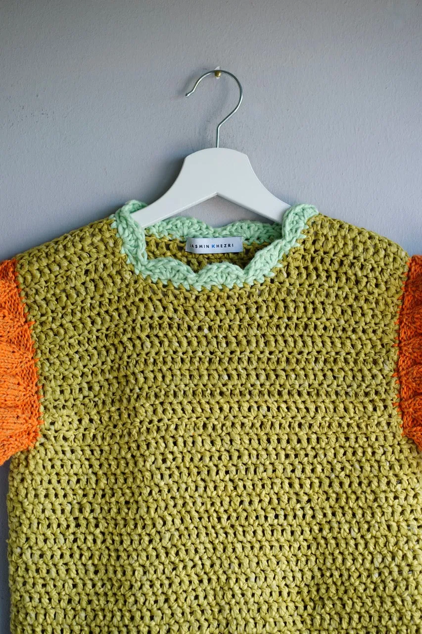 Knitwear No.70. Ruffled short-sleeved Mami jumper