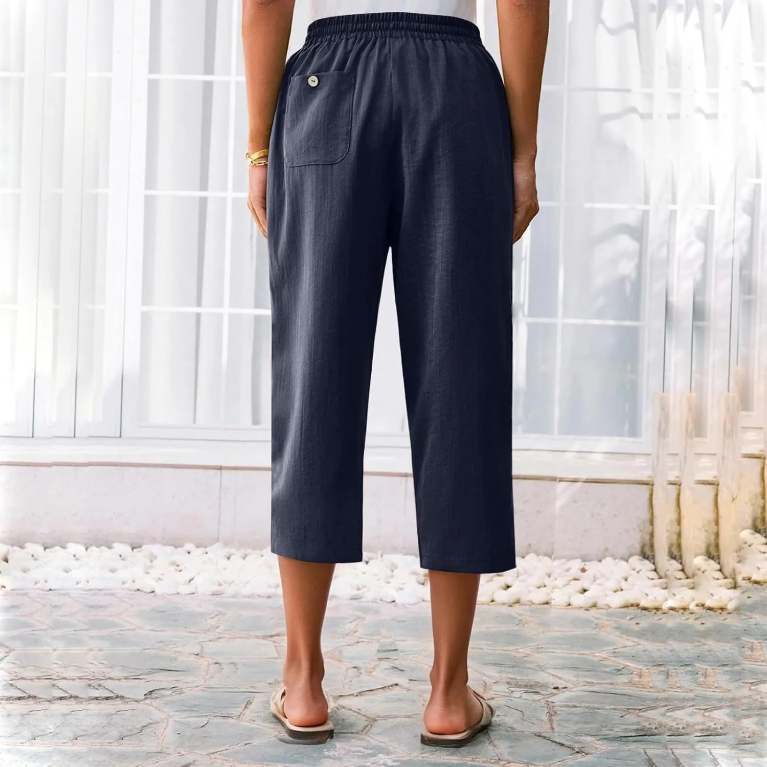 Linen Capri Pants for Women Casual Summer Elastic Waist Tapered Straight Leg Pants Cropped Beach Trousers with Pockets