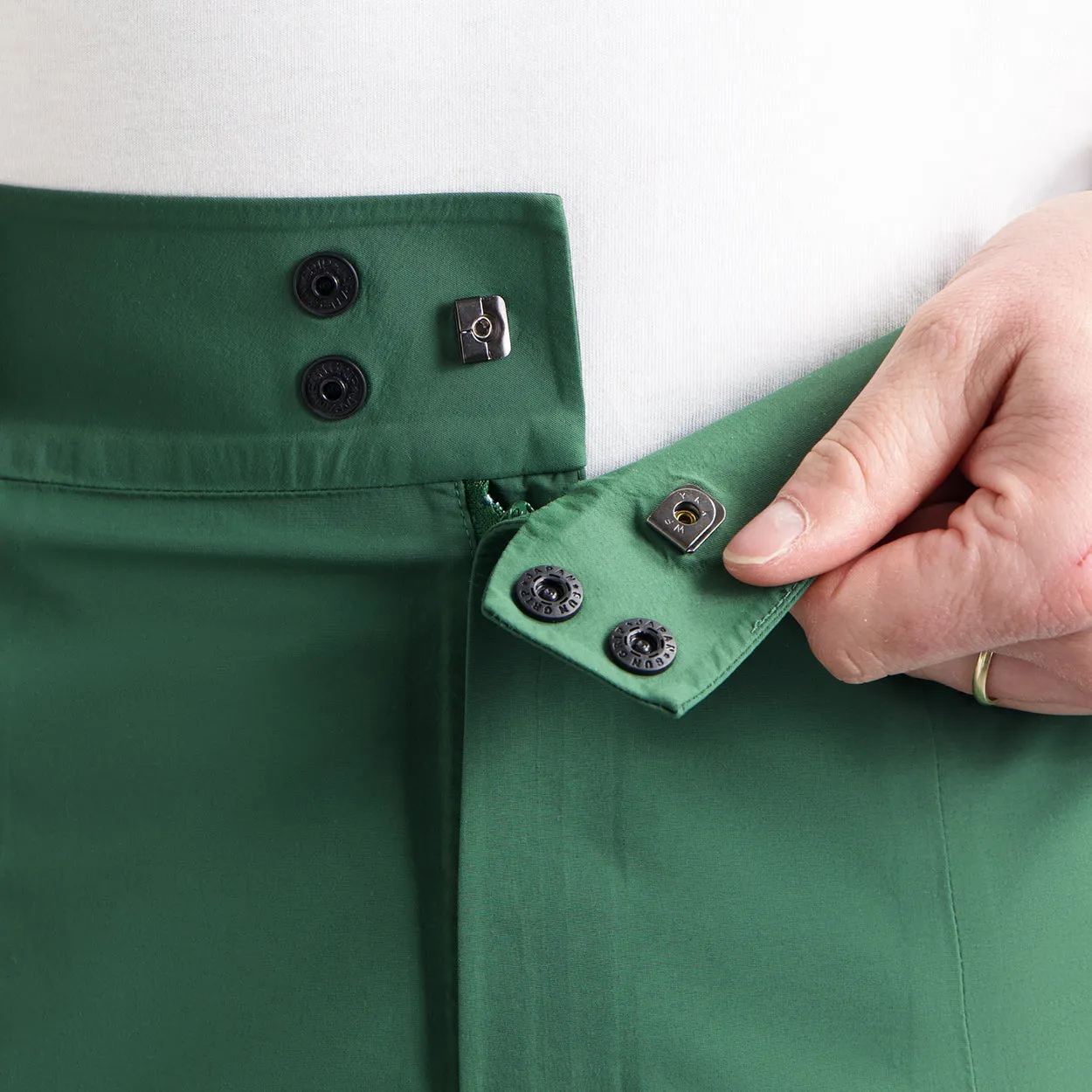Mountain Shell Pants Dark Green | Womens