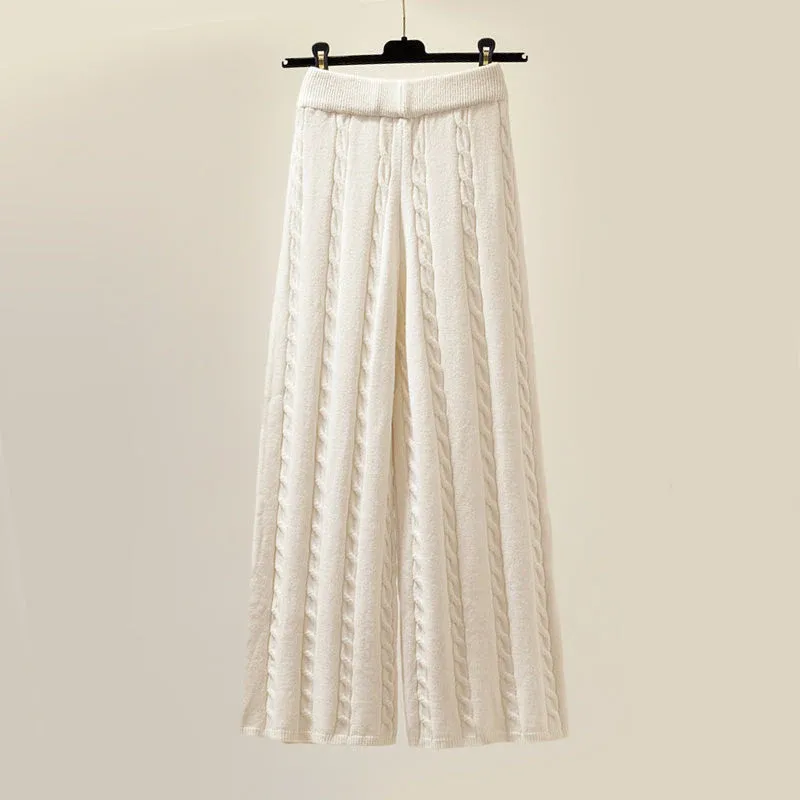 NIA - Luxe Knitwear Set
