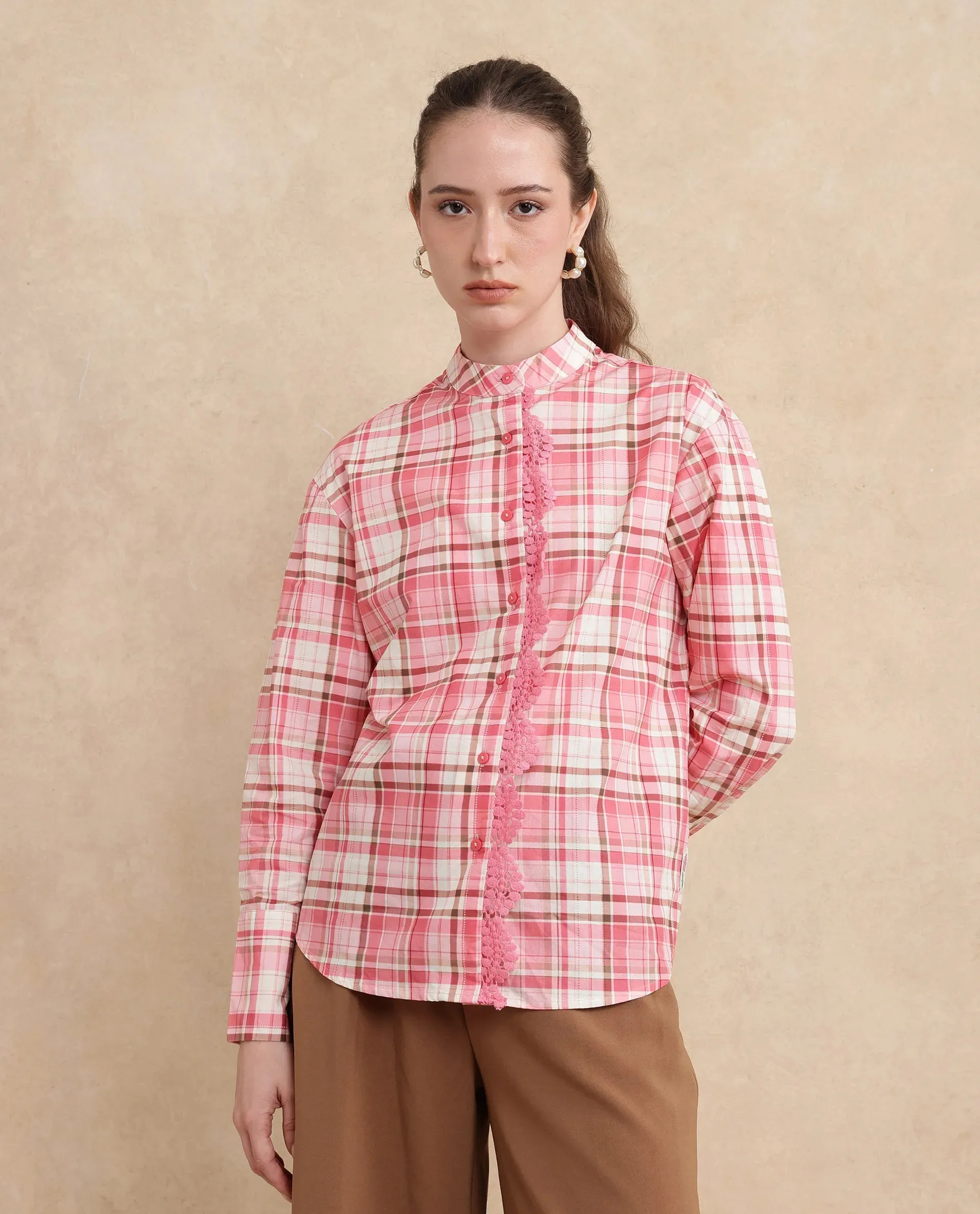 Rareism Women Sekkum Light Pink Cuffed Sleeve Mandarin Collar Regular Fit Flannel Print Shirt