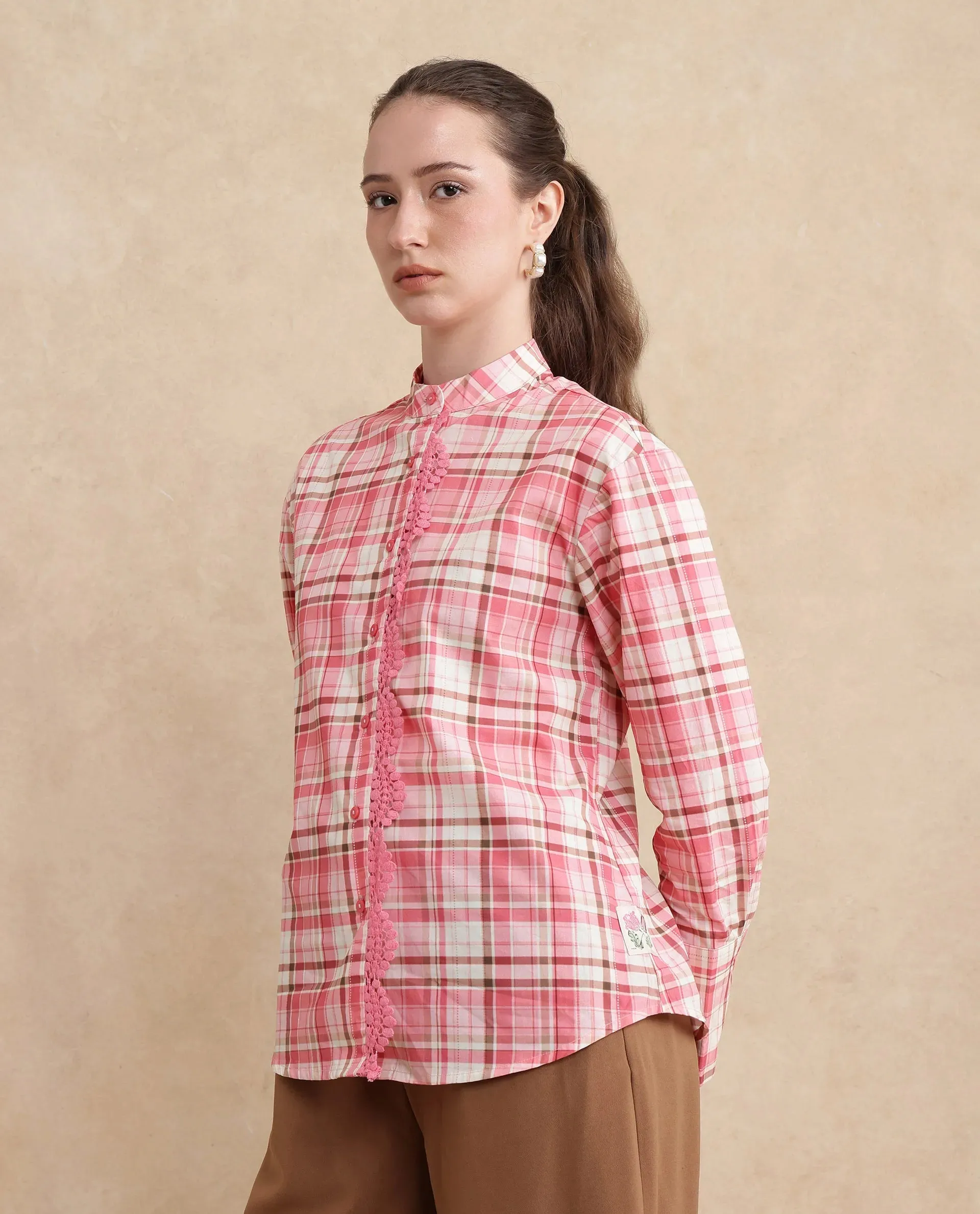 Rareism Women Sekkum Light Pink Cuffed Sleeve Mandarin Collar Regular Fit Flannel Print Shirt