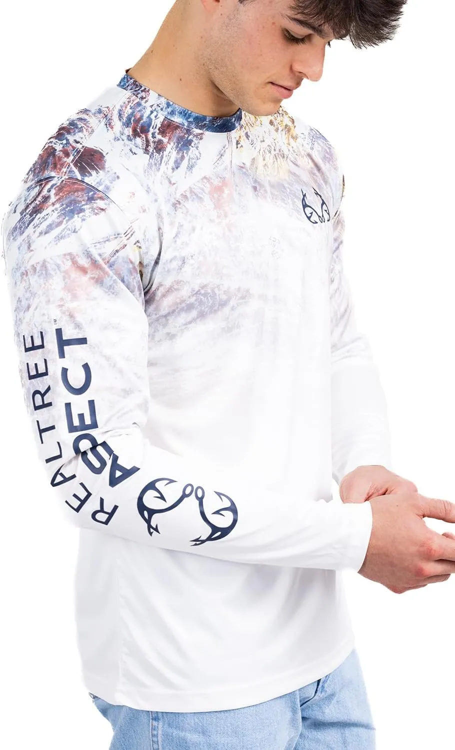 Realtree Men's Fishing Camo Sun Protection UV UPF 50  Long Sleeve Shirts and Hoodies Running Hiking Quick Dry