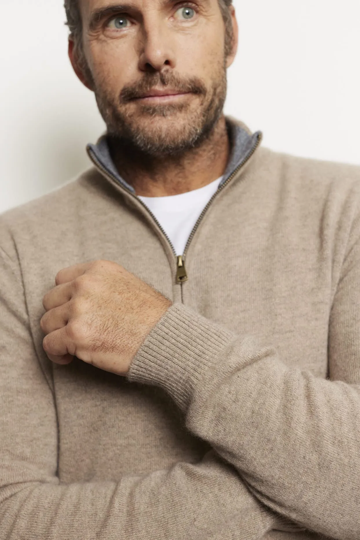 Ricky Cashmere Sweater in Walnut