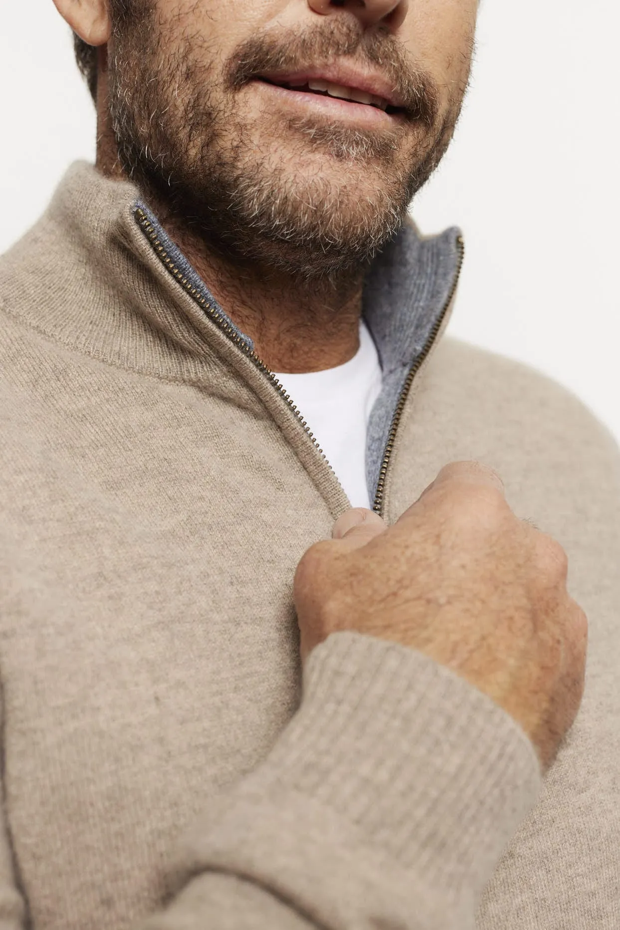 Ricky Cashmere Sweater in Walnut